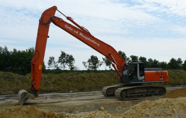 挖機(jī)加長臂廠家、挖掘機(jī)加長臂定做、挖掘機(jī)加長臂改裝